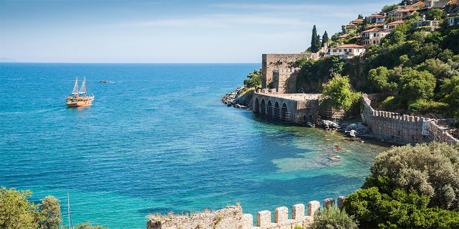 Antalya’da Tatilinizi Özgürce Gezin, Adilla Rent a Car ile Özel Yaz Kampanyası!